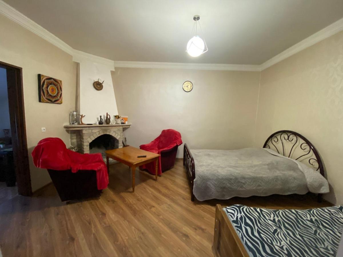 Guest House Khatuna Borjomi Luaran gambar