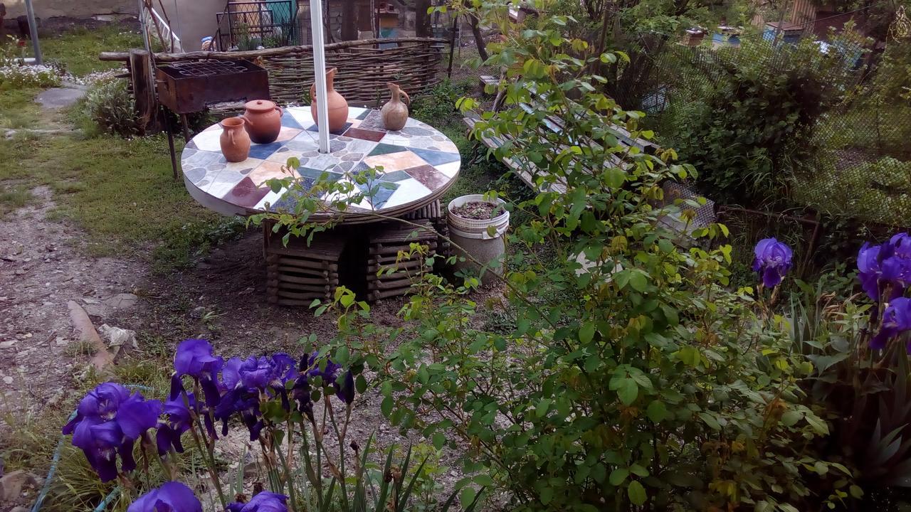 Guest House Khatuna Borjomi Luaran gambar